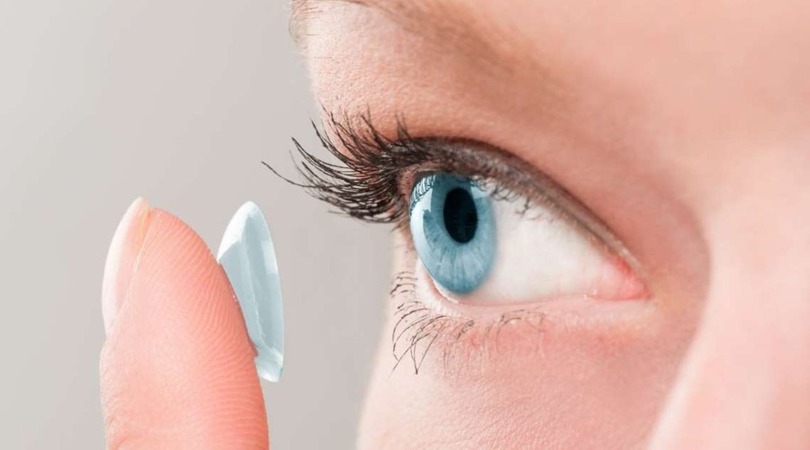 Contact Lenses that can Save your Eyes from becoming Dry